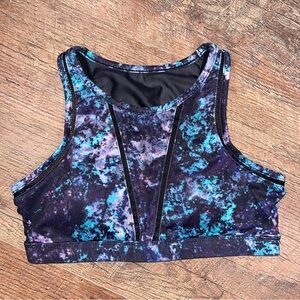Fabletics High Neck Compression Sports Bra